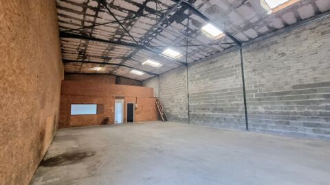 Local artisanal ou de stockage 900 44850 Saint-mars-du-desert
