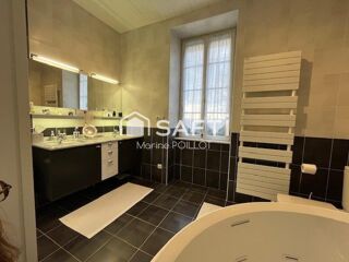  Maison à vendre 9 pièces 194 m²