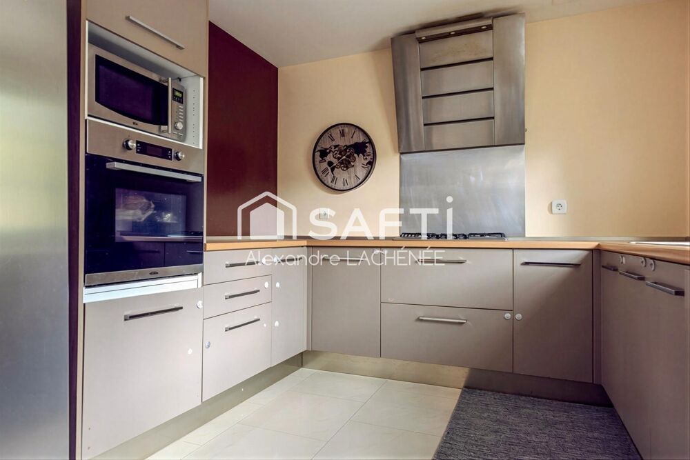 Vente Maison Maison familiale 148 m², jardin et garage à Méru Meru