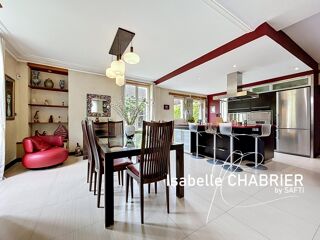  Maison à vendre 9 pièces 208 m²