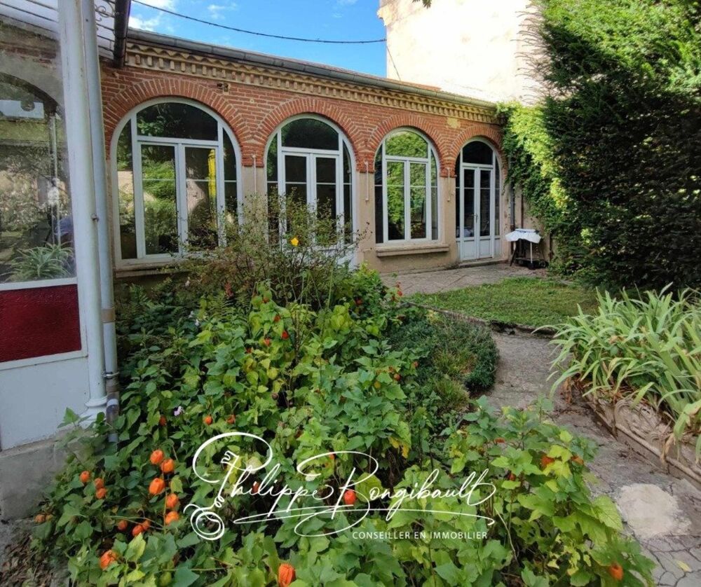 Maison bourgeoise 198 m²  9 pièces Crémieu 38460