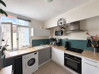Vente Appartement T4 TRAVERSANT,  3 CHAMBRES, 2 BALCONS, GARAGE ET CELLIER Valence