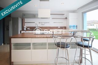  Maison � vendre 12 pi�ces 260 m�