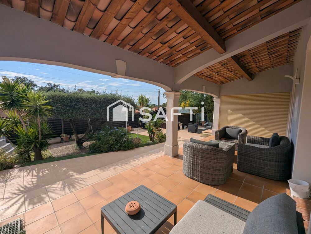 Vente Maison Superbe opportunité au Domaine du Capitou de l'Estérel, magnifique villa rénovée avec gout et raffinement offrant un cadre de vi Frejus