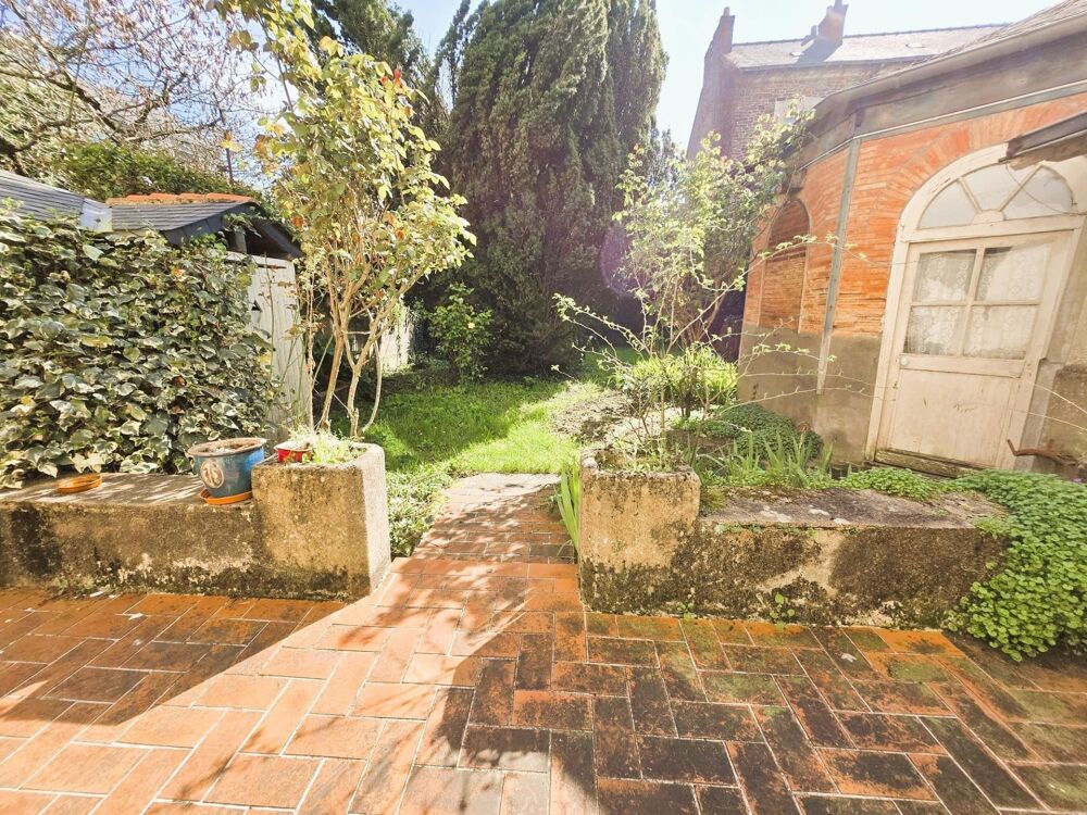 Vente Appartement Appartement/Maison 3 pièces + jardin privatif 250 m² + dépendances 40 m² Nantes