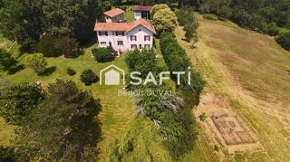  Maison  vendre 10 pices 226 m