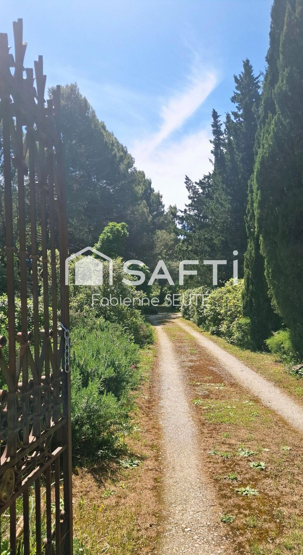 Vente Maison maison 5 pièces au sein d'un cadre privilégié L' isle-sur-la-sorgue