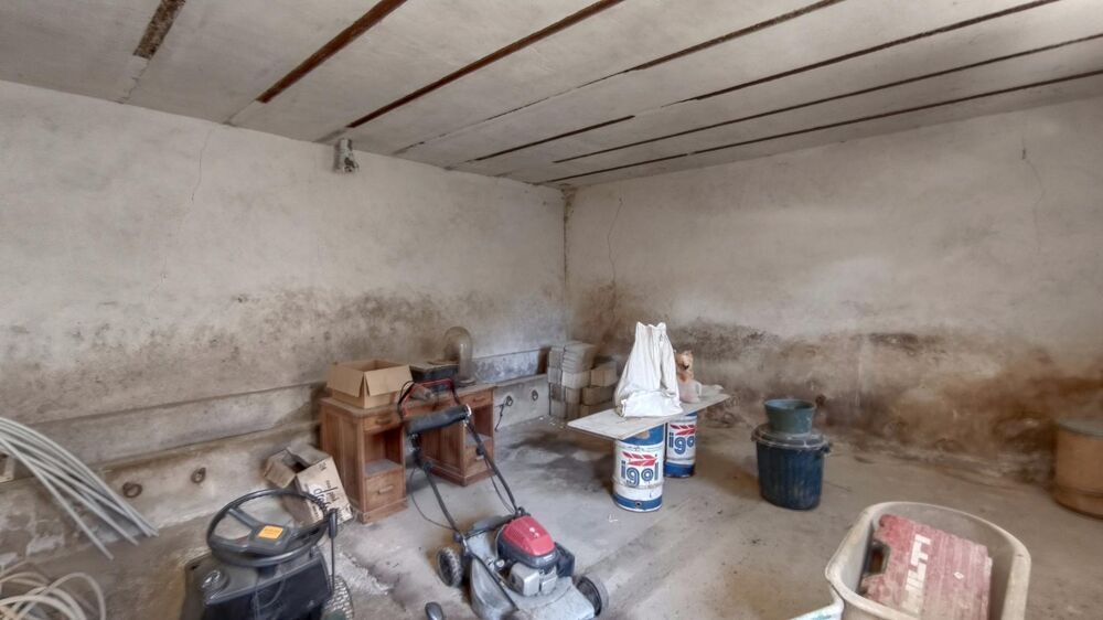 Vente Maison Corps de ferme de 400m2 , 10 pièces,parcelle de 930m2 Arnouville-les-mantes