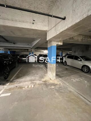  Parking / Garage � vendre 12 m�