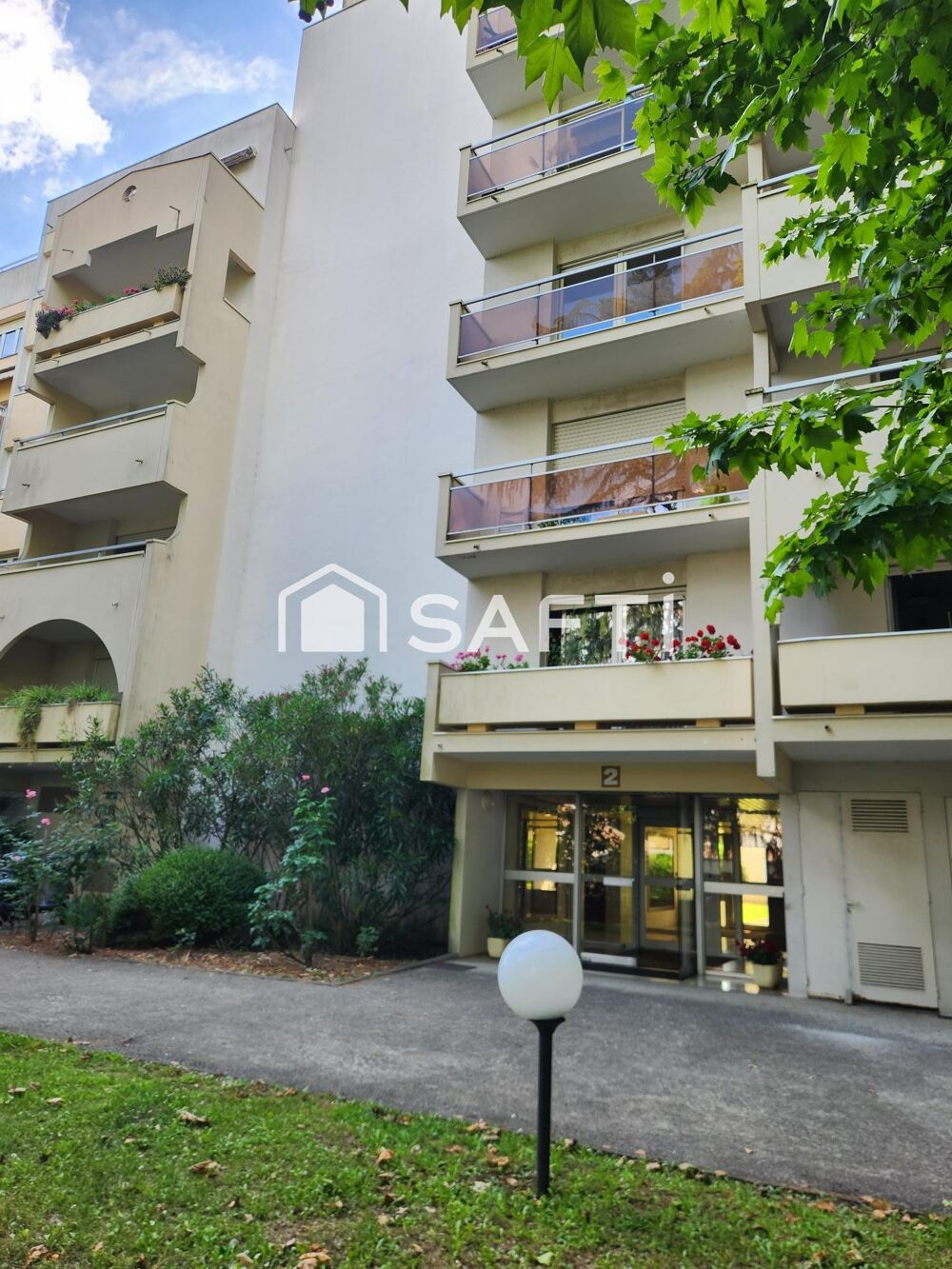 Vente Appartement Parc Bordelais-T1-Balcon-Cave et Pkg en sous sol- Bordeaux