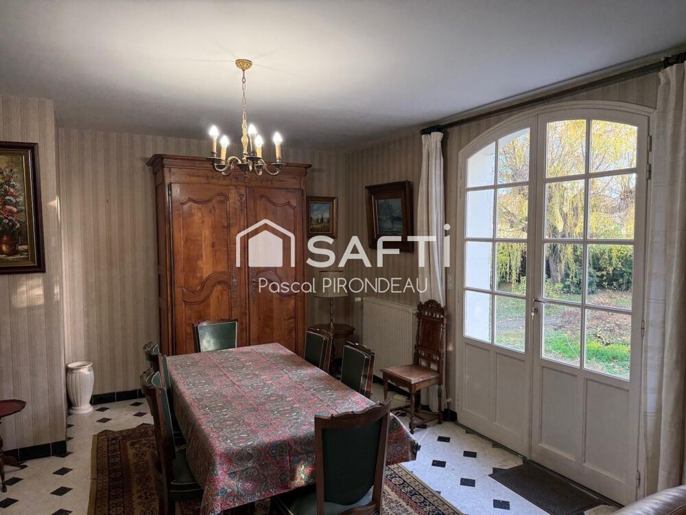 Vente Maison Maison d'architecte de 173m2  BOURGUEIL Bourgueil
