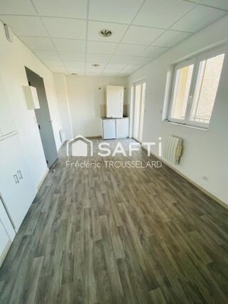  Immeuble  vendre 240 m