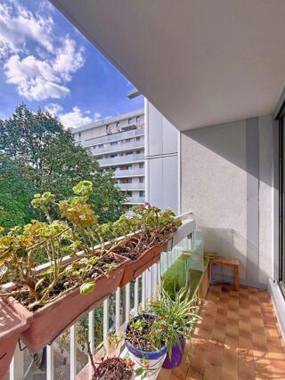  Appartement  vendre 4 pices 82 m