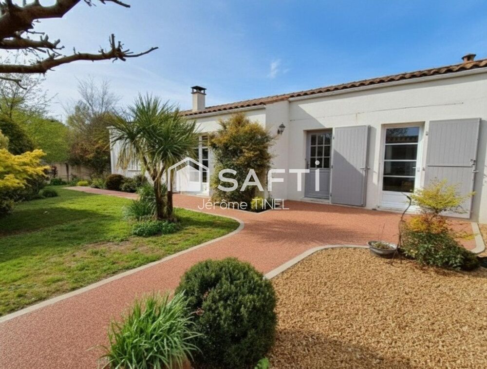 Vente Maison Beau plain-pied 4 chambres piscine chauff�e Cozes