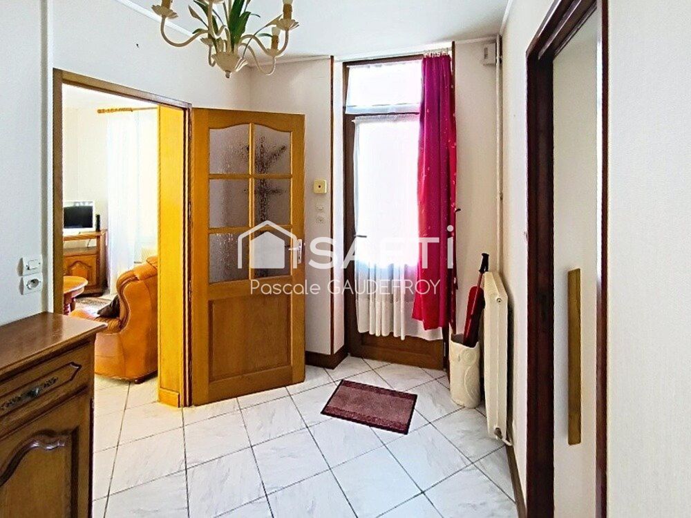 Vente Maison CHARENTAISE SANS TRAVAUX D'ENVIRON 120 M² SUR PARCELLE DE 487 m². Pons