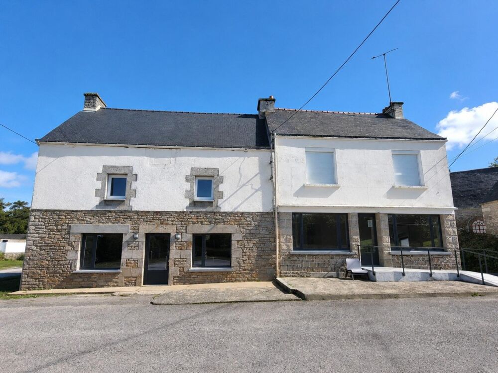 Vente Maison Redonnez vie à ce lieu emblématique ! Cruguel