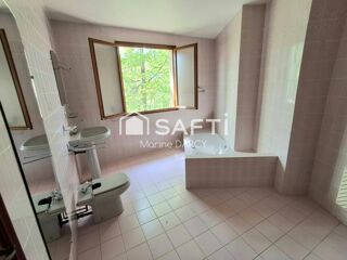  Maison à vendre 7 pièces 196 m²