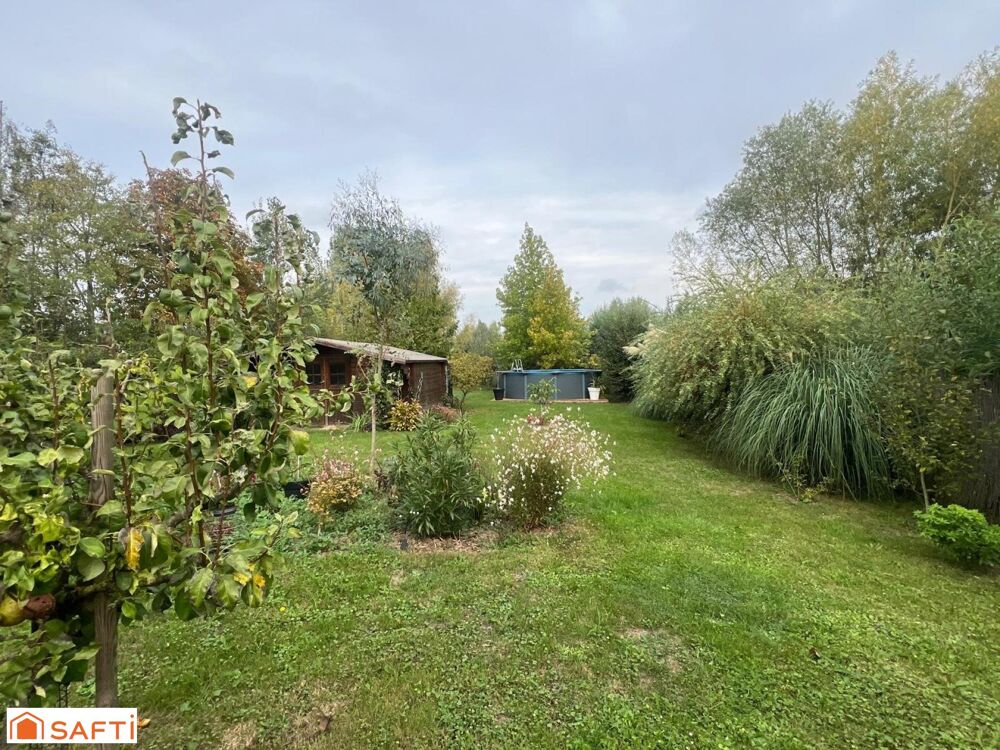 Vente Maison Maison individuelle de 116 m² – 3 chambres, bureau, jardin et piscine Estaires