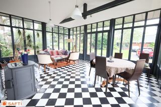  Maison � vendre 15 + pi�ces 430 m�