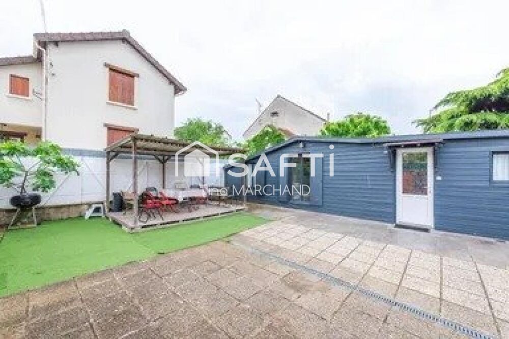 Maison individuelle avec jardin et fort potentiel à Houilles