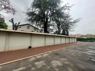  Parking / Garage � vendre 12 m�