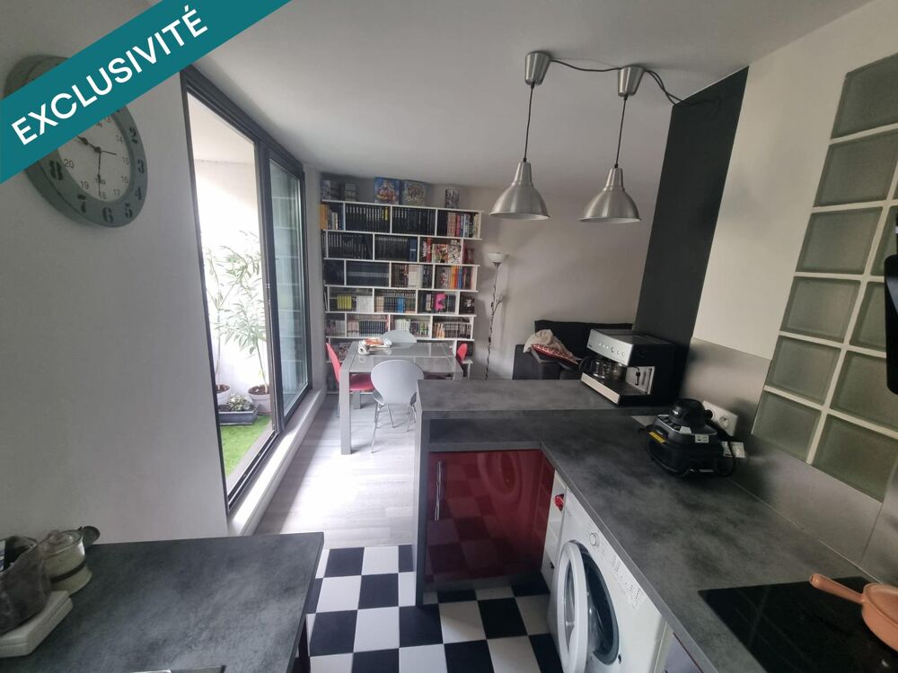 Studio 33 m² avec balcon filant, proche métro