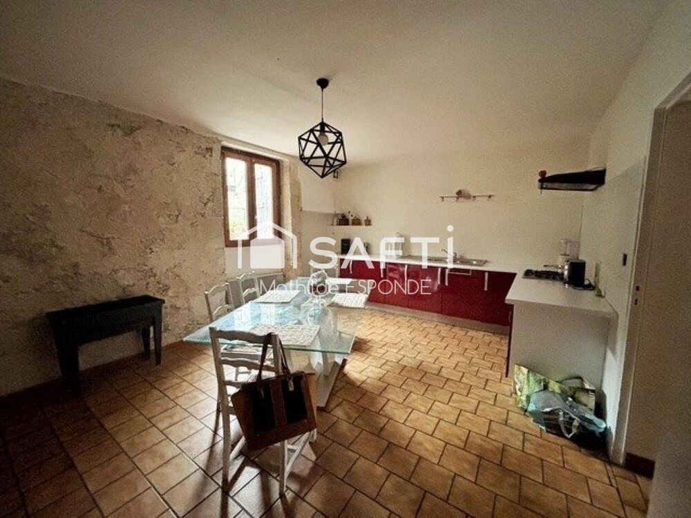 Vente Maison Maison de ville avec garage et cours extérieure Lectoure