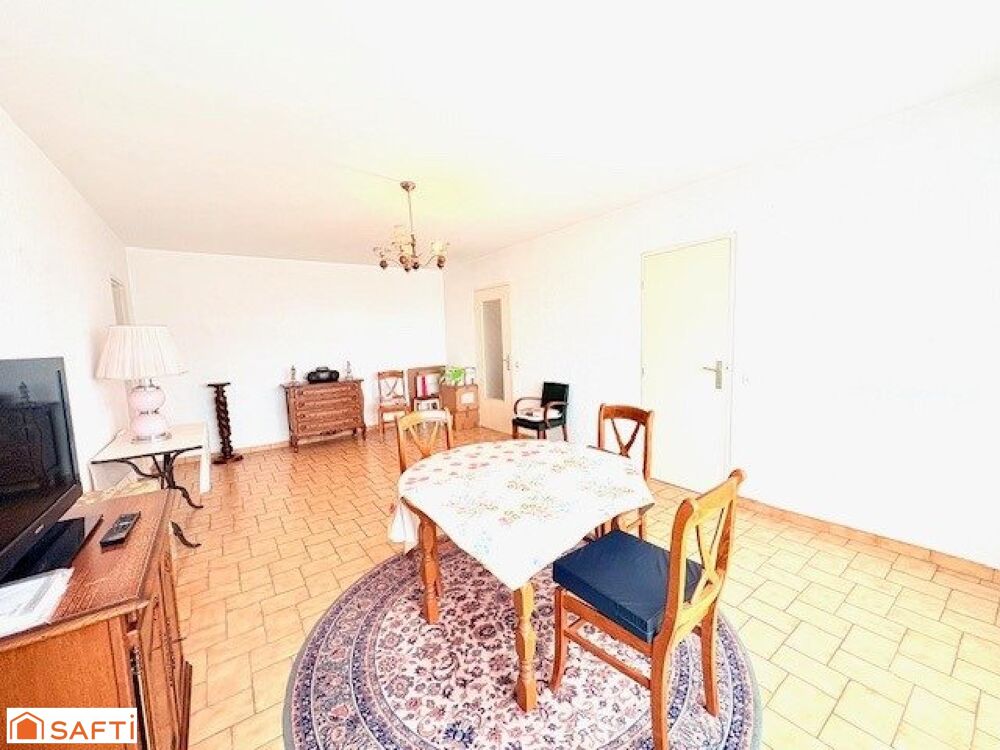 À vendre  Appartement T3 à Valenciennes (Résidence Les Glatignies) avec Parking privé +cave