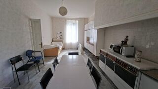 Vente Maison Une maison bourgeoise R+2- 212M2 cour, garage, depandance Argeliers