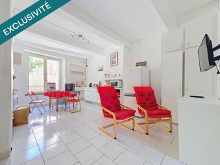Vente Immeuble Un immeuble de caractère au fort potentiel, idéal pour investisseurs ou marchands de biens au cœur du Bousquet-d'Orb. Le bousquet-d'orb