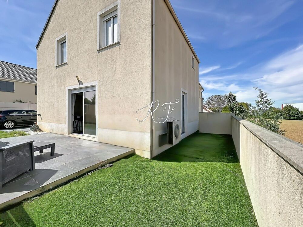 maison BBC de 2019 avec 4 chambres et double séjour