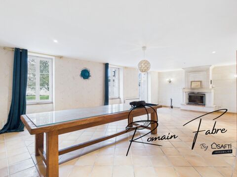   Maison en pierre mélangeant histoire, patrimoine et calme environnant sans travaux Maison - 9 pièce(s) - 275 m²