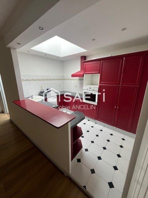  Appartement � louer 4 pi�ces 110 m�