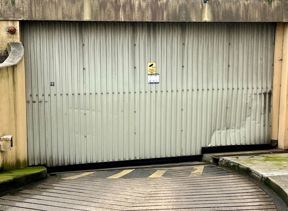 Vente Parking/Garage Saint-Denis Gare - Place de parking souterrain Saint-denis