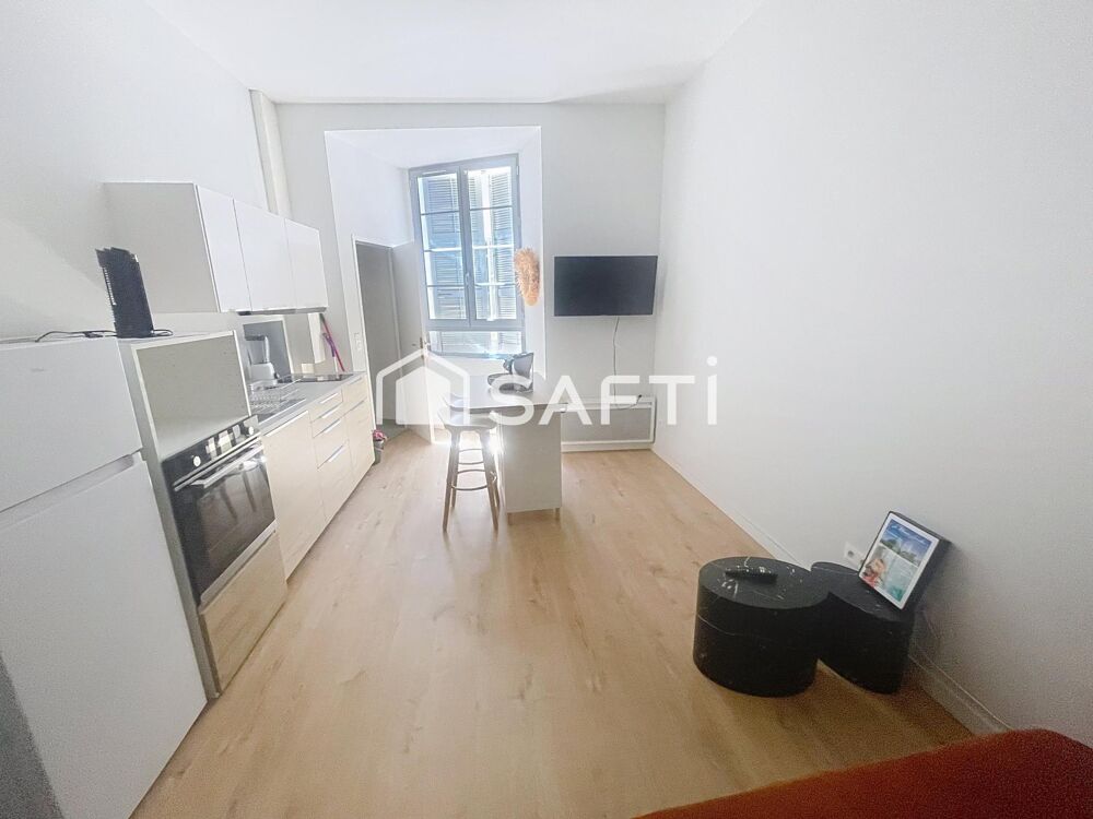 Location Appartement A LOUER JOLI STUDIO MEUBLE 26m2 CENTRE VILLE Brignoles