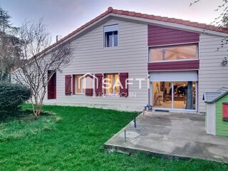  Maison à vendre 9 pièces 217 m²