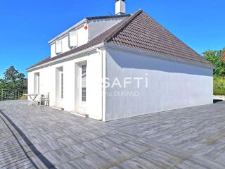  Maison à vendre 8 pièces 237 m²