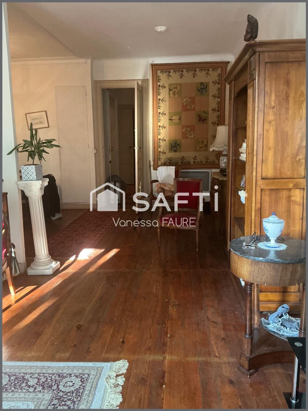 Vente Appartement BORDEAUX HYPER-CENTRE (Rue Vital Carles) – Appartement de 72 m² avec séjour de 50 m² à rénover Bordeaux