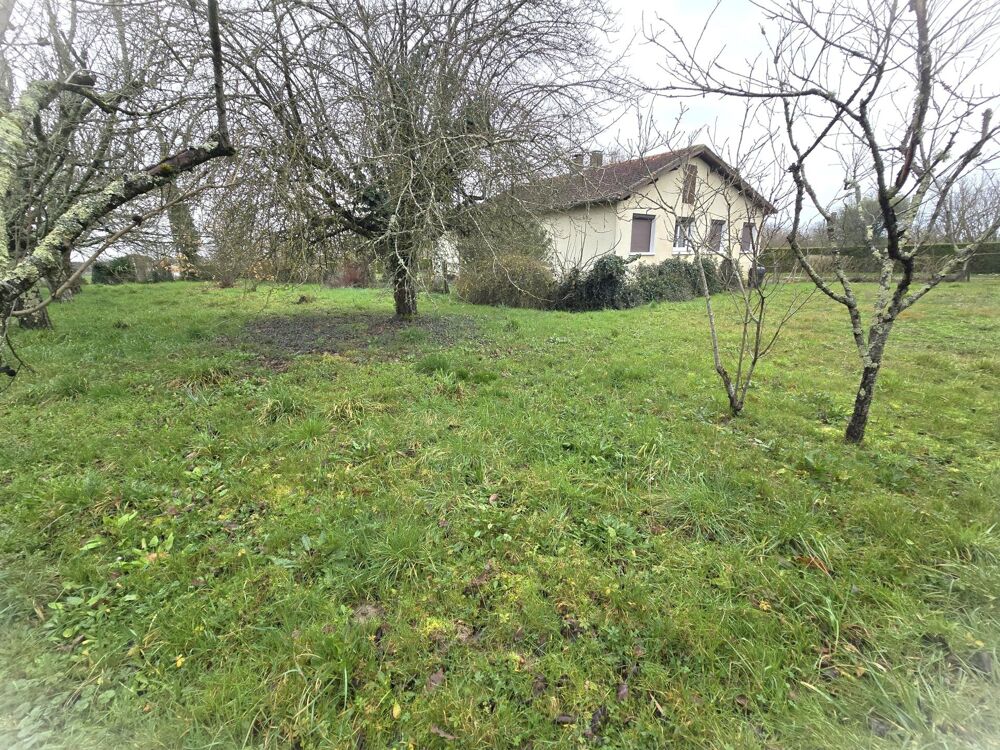 Maison t5 de 106m² sur un grand terrain de 2149m²