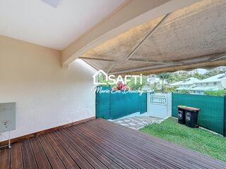  Appartement � louer 3 pi�ces 75 m� Les abymes