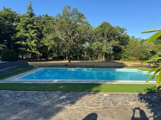  Maison � vendre 9 pi�ces 350 m�