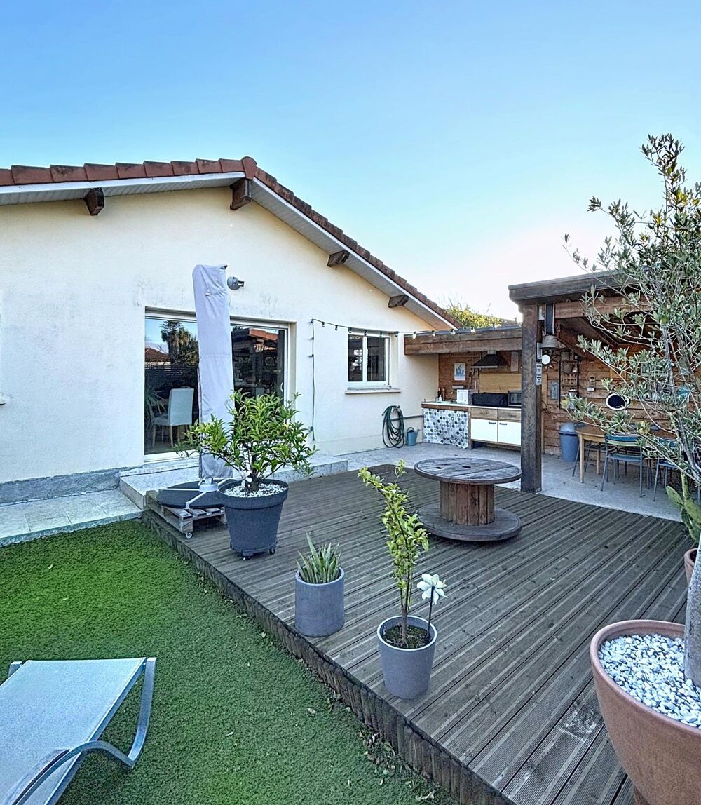 Vente Maison Charme, calme et modernit� au c�ur de Bord�res-sur-L'�chez Borderes-sur-l'echez