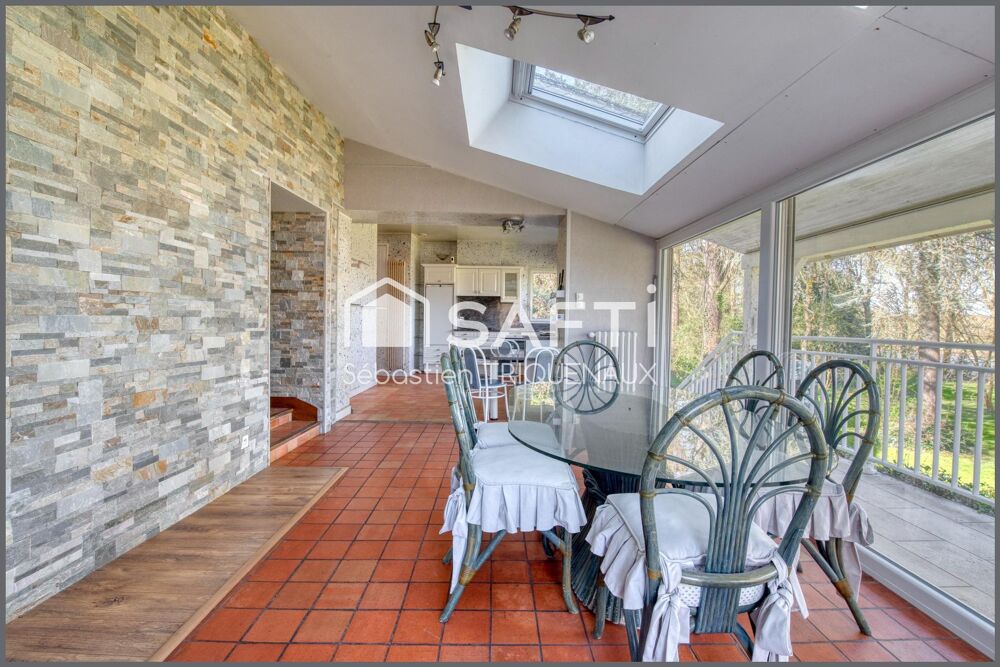 � vendre  Maison Montreuil-Juign� (49460)