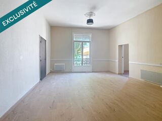  Immeuble à vendre 325 m²