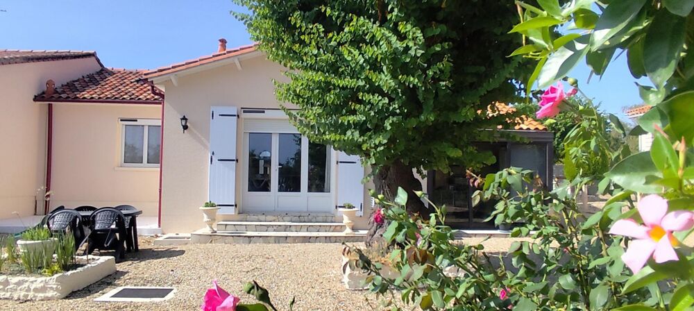 Maison plain pied impeccable avec grand terrain