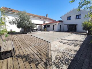  Maison � vendre 7 pi�ces 230 m�