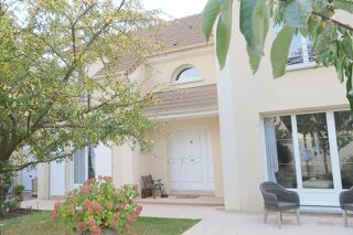  Maison à vendre 8 pièces 185 m²