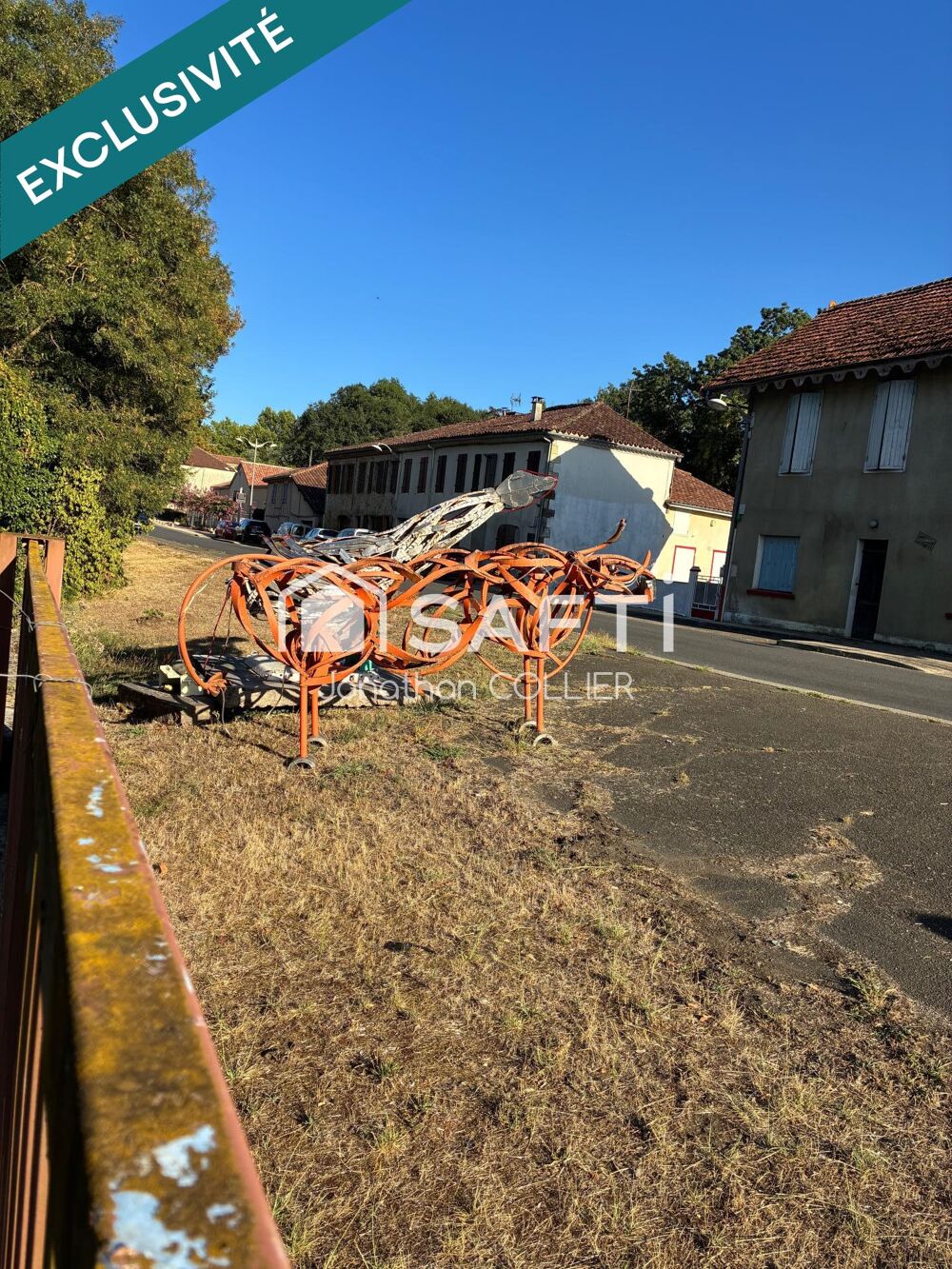 Vente Terrain Terrain avec hangar environ 180m2, accès camions Demu