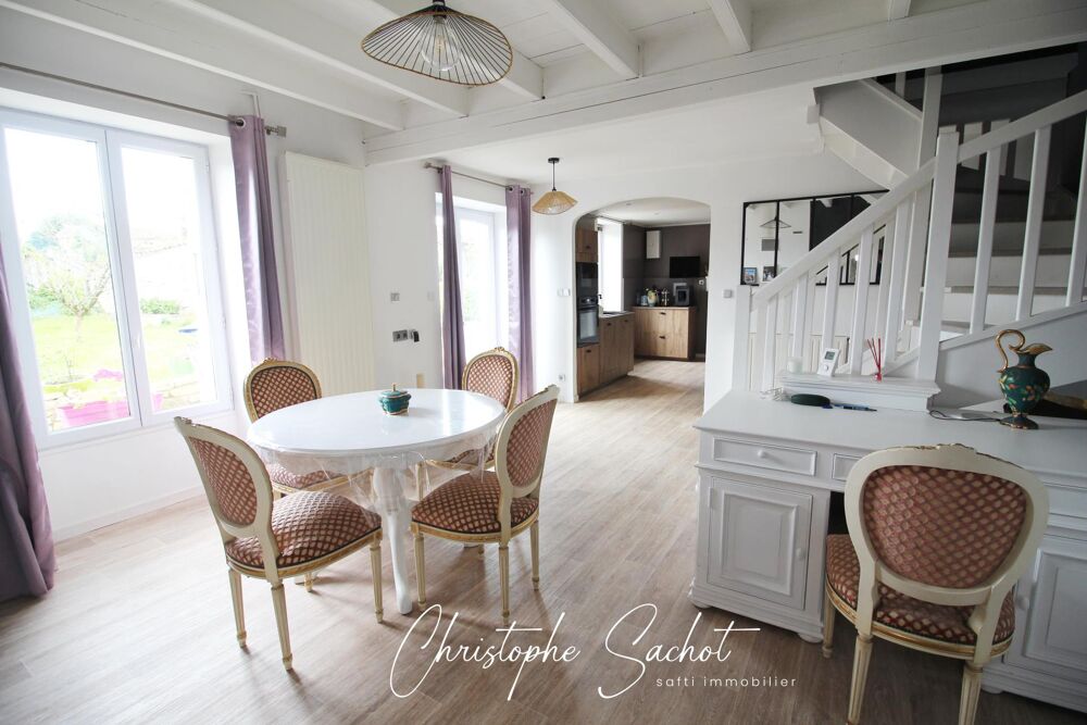 Vente Maison Maison 5 chambres +1 bureau sur Villefollet Villefollet
