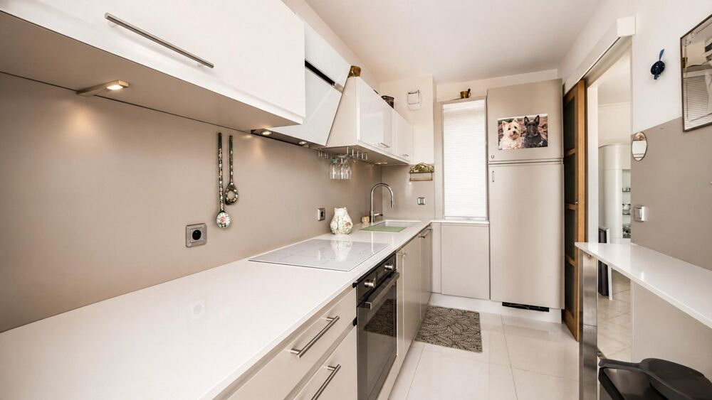 Vente Appartement Appartement 4 pièces de 94 m² – Centre-ville de Saint-Raphaël Saint-raphael
